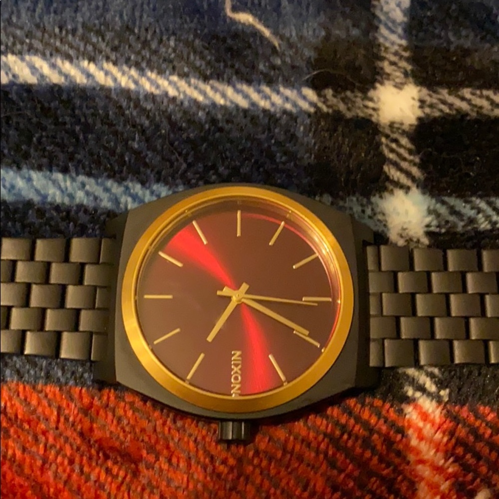 Nixon matte black/gold/burgundy men’s watch